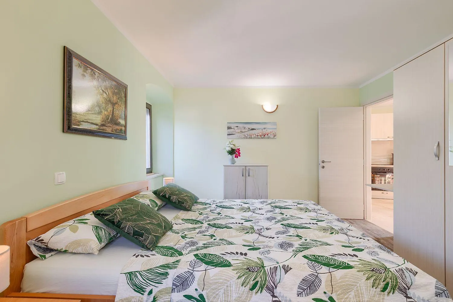 Mediterranes Apartment Mit Panoramablick, Pool, Privatparkplatz, Grill Pazin 0*,  Hırvatistan