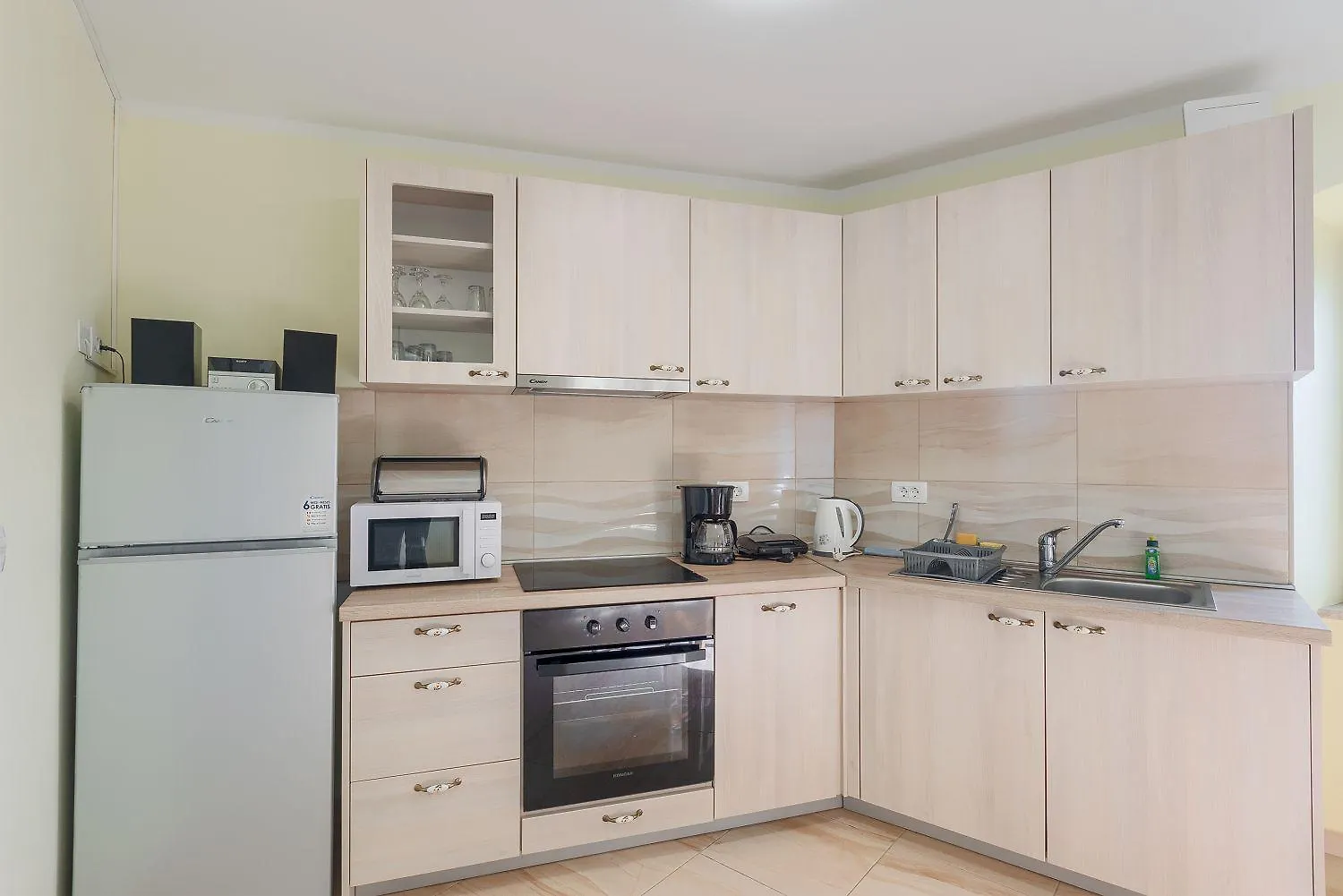 Mediterranes Apartment Mit Panoramablick, Pool, Privatparkplatz, Grill Pazin Hırvatistan