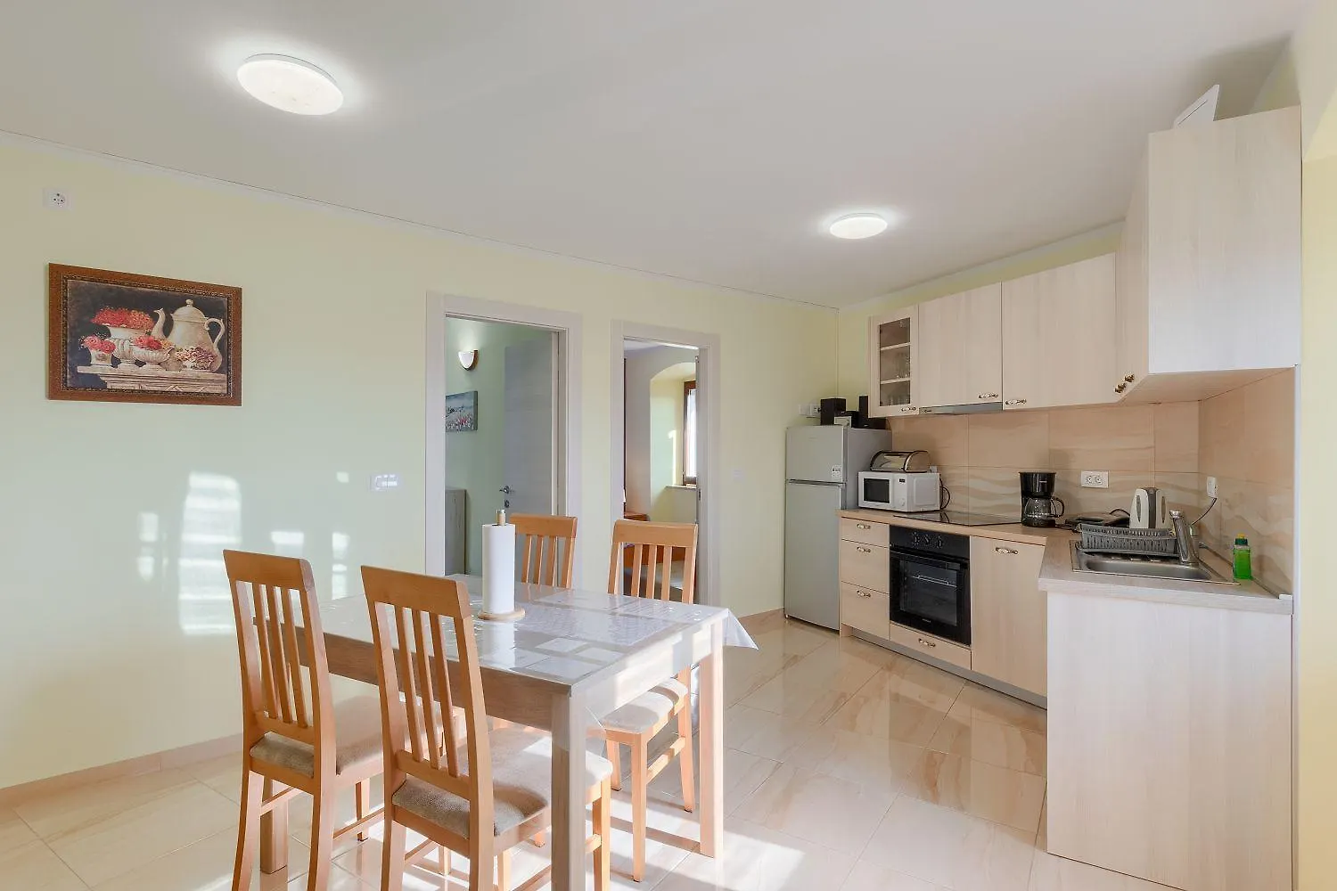Mediterranes Apartment Mit Panoramablick, Pool, Privatparkplatz, Grill Pazin