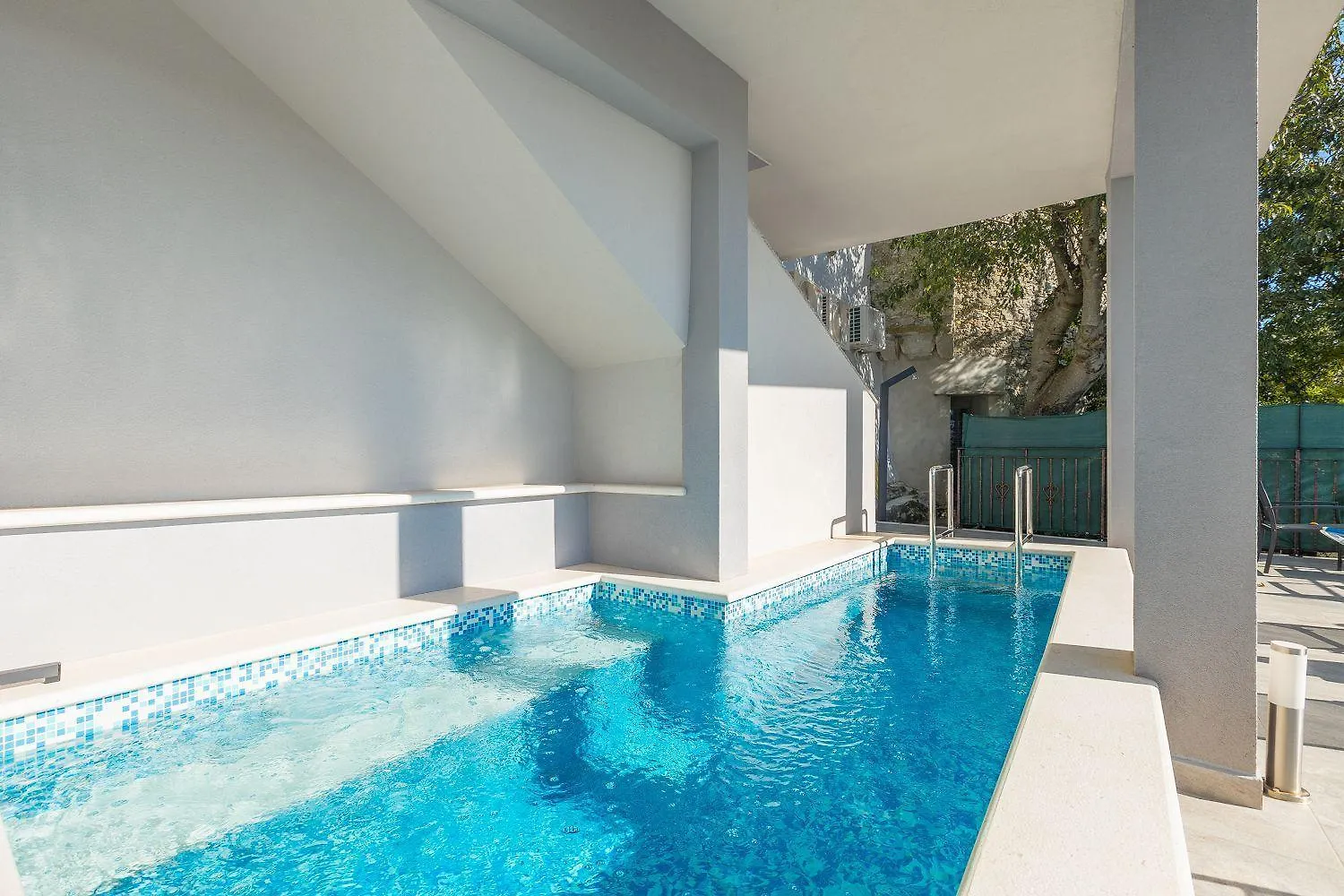 Mediterranes Apartment Mit Panoramablick, Pool, Privatparkplatz, Grill Pazin 0*,